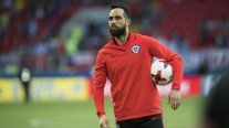 Claudio Bravo expresó su apoyo a Deportes Temuco: "A no bajar los brazos"