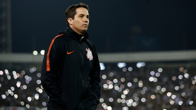 DT de Corinthians: Tuvimos un gran comportamiento defensivo tras la expulsión