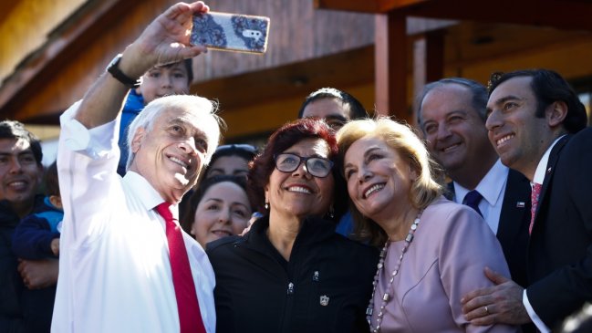 Presidente Piñera firmó proyecto para permitir el trabajo a distancia