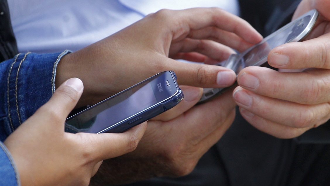 Diputados UDI proponen unificar en el 133 los llamados telefónicos de emergencia