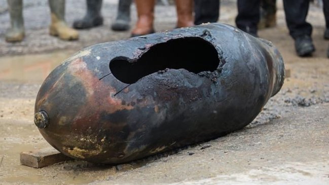 Dos mil evacuados tras hallazgo de bombas de la Segunda Guerra Mundial en una playa polaca