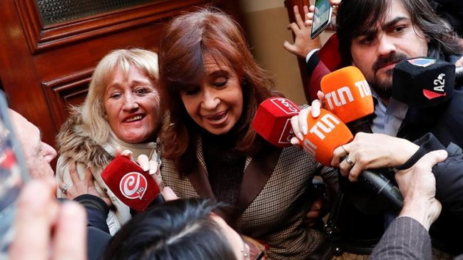 Cristina Fernández se declaró víctima de persecución y negó haber recibido sobornos