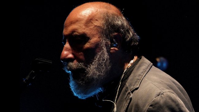 Raúl Zurita por renuncia de Mauricio Rojas: 