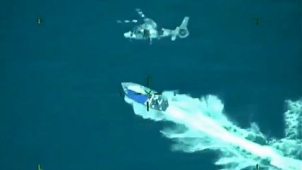   Persiguen en helicóptero a lancha con dos toneladas de cocaína 