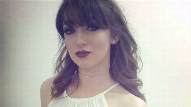 Joven se suicidó tras pelear con amiga por una base de maquillaje