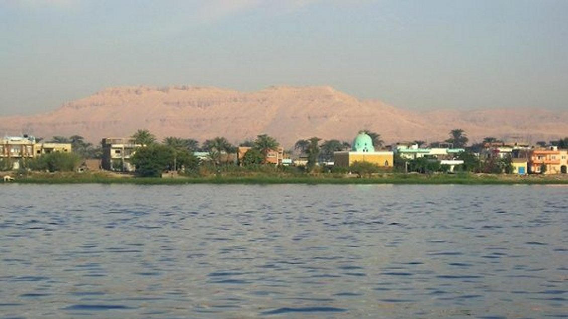 Al menos 23 niños murieron en el naufragio de un barco en el río Nilo