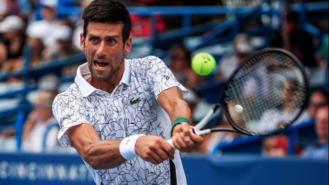 Djokovic venció con esfuerzo a Mannarino para llegar a octavos de final en Cincinnati
