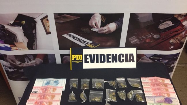 Valdivia: Detuvieron a mujer mientras vendía marihuana a dos escolares