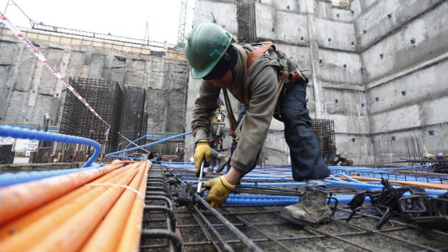 Gobierno celebra el crecimiento de 13 regiones del país