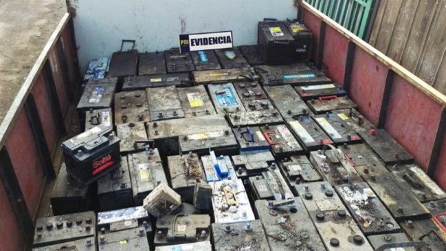 Condenaron a dos sujetos que transportaban 823 baterías hasta Arica