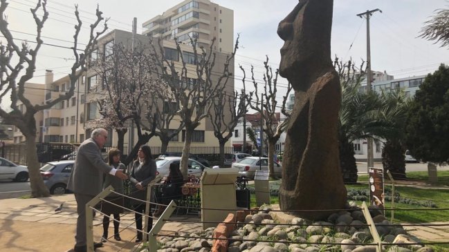 Realizarán modelo 3D a moai de Viña del Mar previo traslado a Isla de Pascua