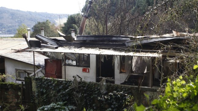 Incendio de Chiguayante: Dan apoyo psicológico a familiares y personal de casa de reposo