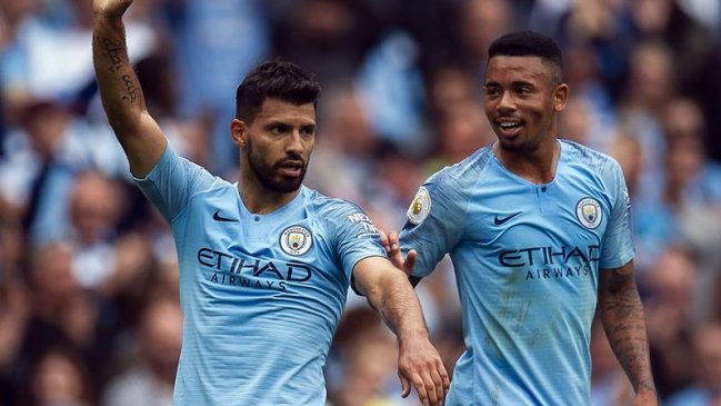 Sergio Agüero se lució con un triple en goleada de Manchester City