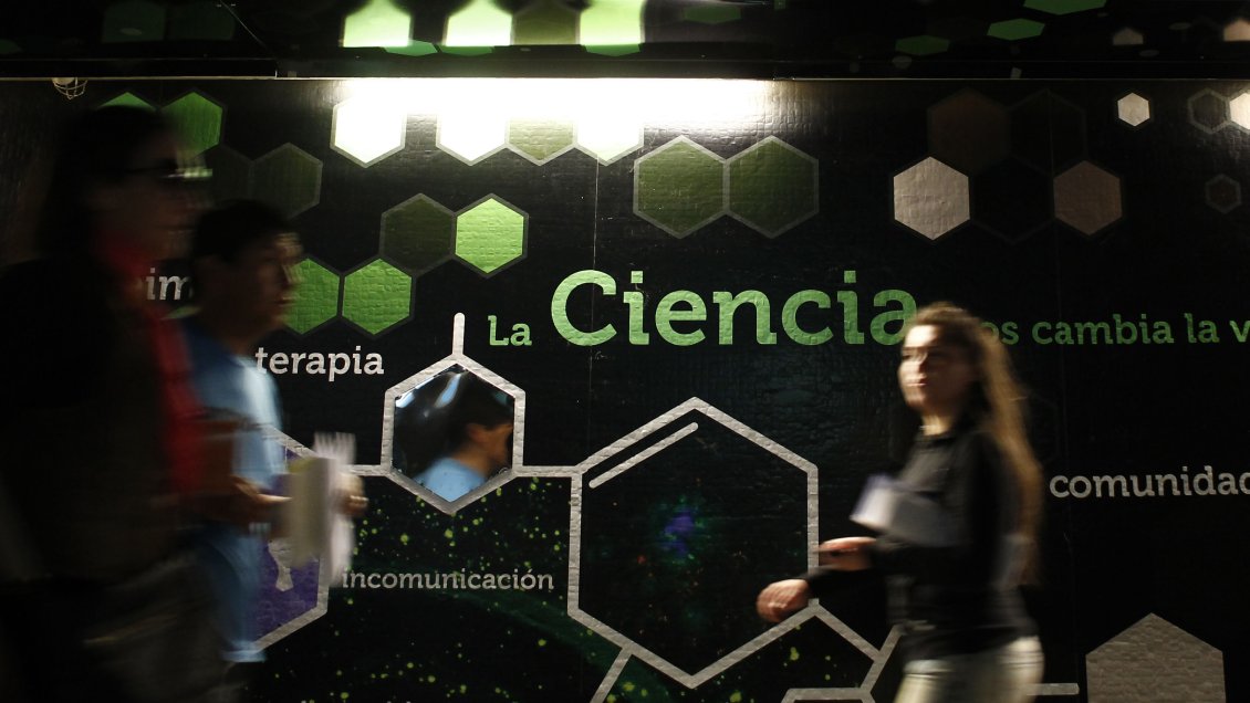 Quedan 12 días para postular a premio de ciencias de 10 mil dólares