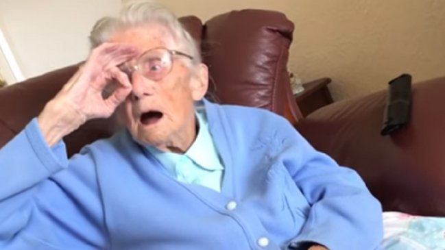 La abuela youtuber que causa sensación con el #DeleChallenge y el #KikiChallenge