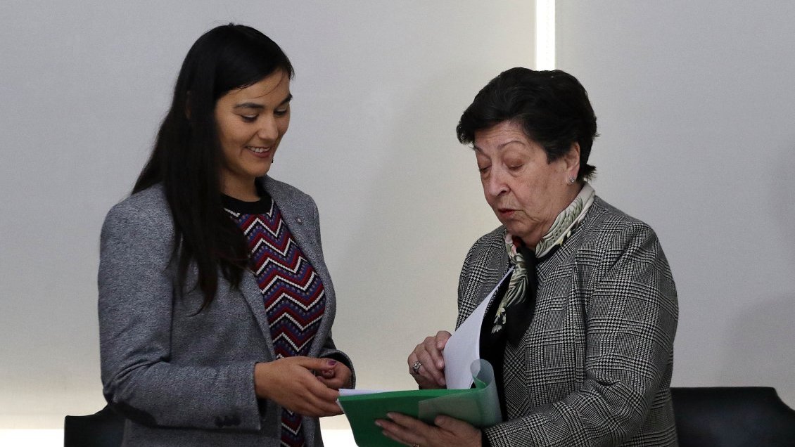 Colegio Médico no descarta pasar a comisión de ética a subsecretario Castillo