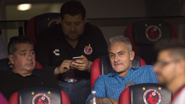 Juvenal Olmos aún no está habilitado para debutar en Veracruz