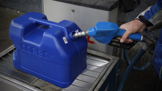 Parafina lidera alza de los combustibles a partir de este jueves