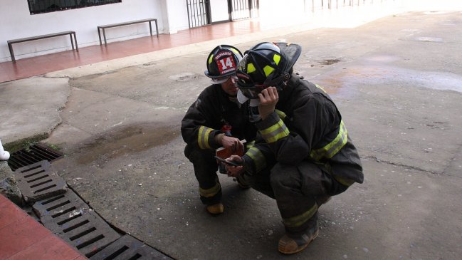 Declaran alerta amarilla para Quintero y Puchuncaví por emergencia química
