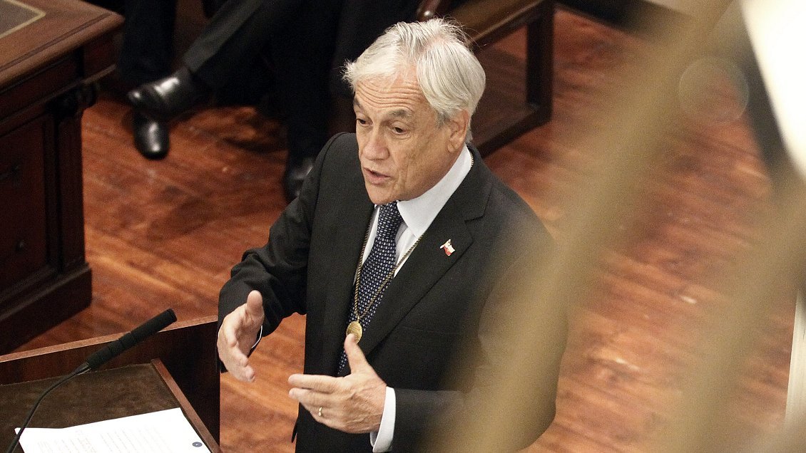 Piñera ante funa de estudiantes: 