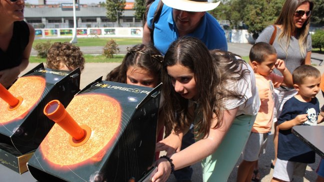 Jóvenes valdivianos representarán a Chile en las Olimpiadas de Astronomía