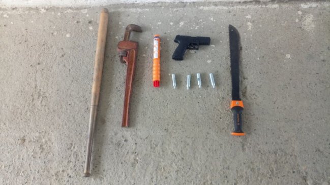 Punta Arenas: Detuvieron a sujetos que intentaron agredir a hinchas de Universidad de Chile