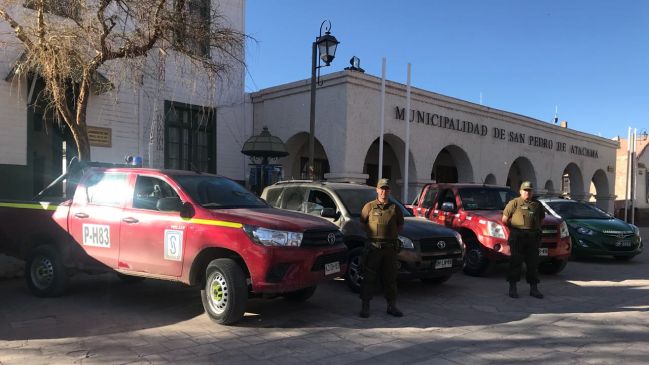 Carabineros de San Pedro de Atacama recupera tres vehículos robados que serían sacados del país