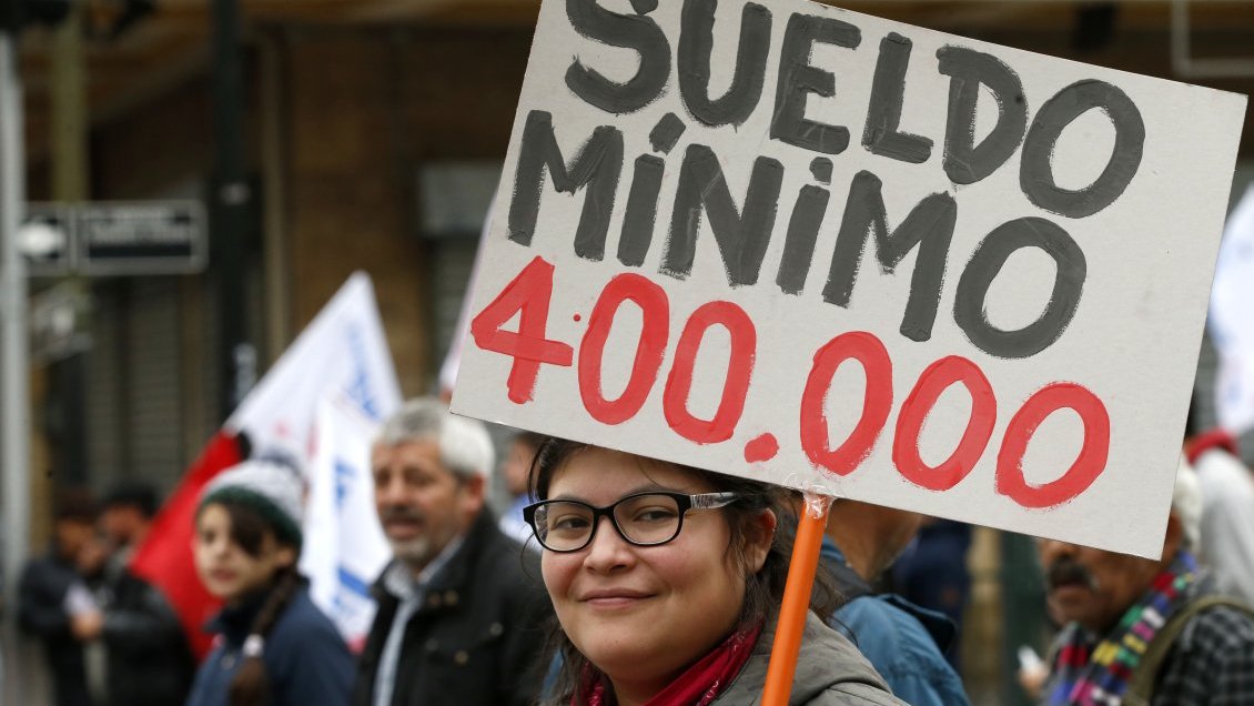 Gobierno enfrenta difícil panorama de cara a la votación del salario mínimo