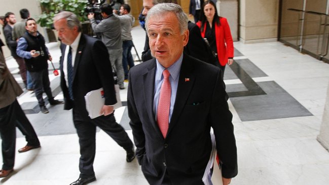 Gobierno anunció nueva propuesta para el reajuste del sueldo mínimo