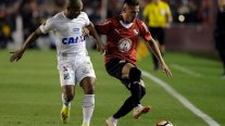 En Argentina aseguran que Conmebol falló contra Santos y declaró ganador a Independiente