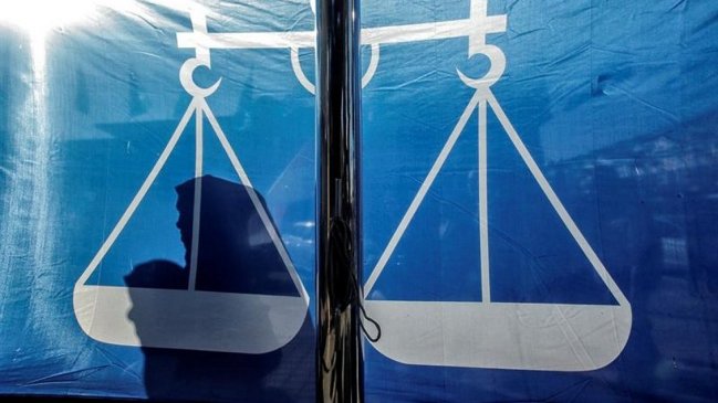 Defensora de los dos chilenos detenidos en Malasia: La pena de muerte no está sobre la mesa