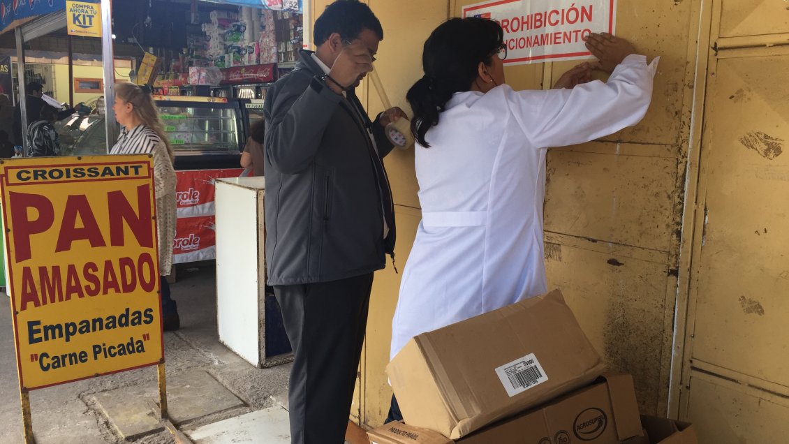 Prohíben funcionamiento a tres fábricas de empanadas en Iquique