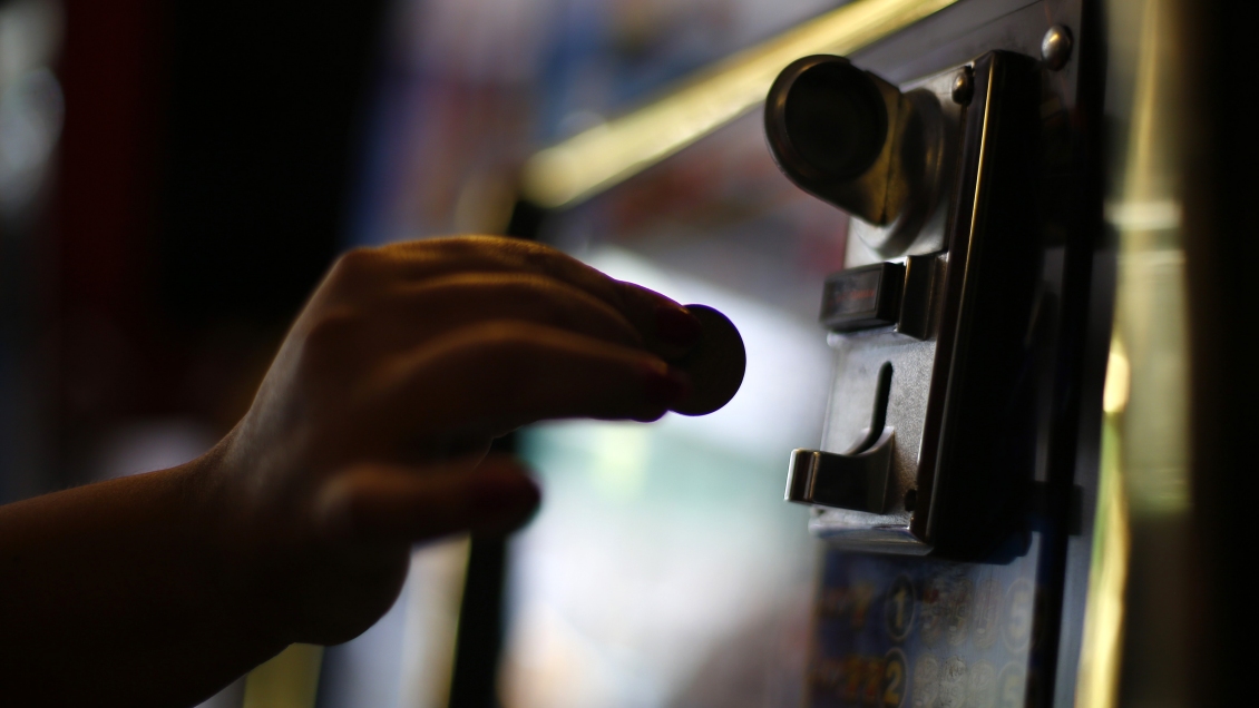 La investigación sobre el uso de tragamonedas que involucra al ex alcalde Zalaquett