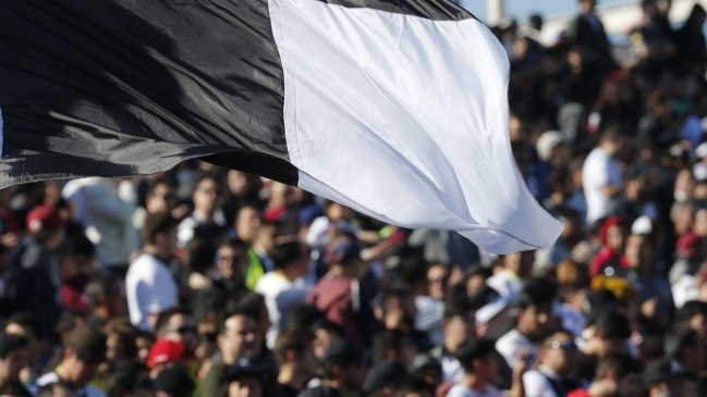 Cerca de 200 hinchas vieron suspendido su vuelo a Brasil para ver a Colo Colo