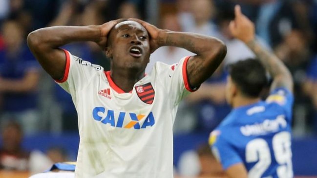  Cruzeiro avanzó a cuartos de la Libertadores pese a caer con Flamengo  