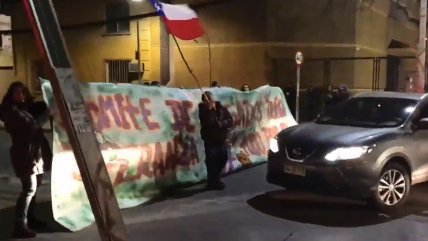   Vecinos de Ñuñoa se manifiestan para exigir soluciones habitacionales 