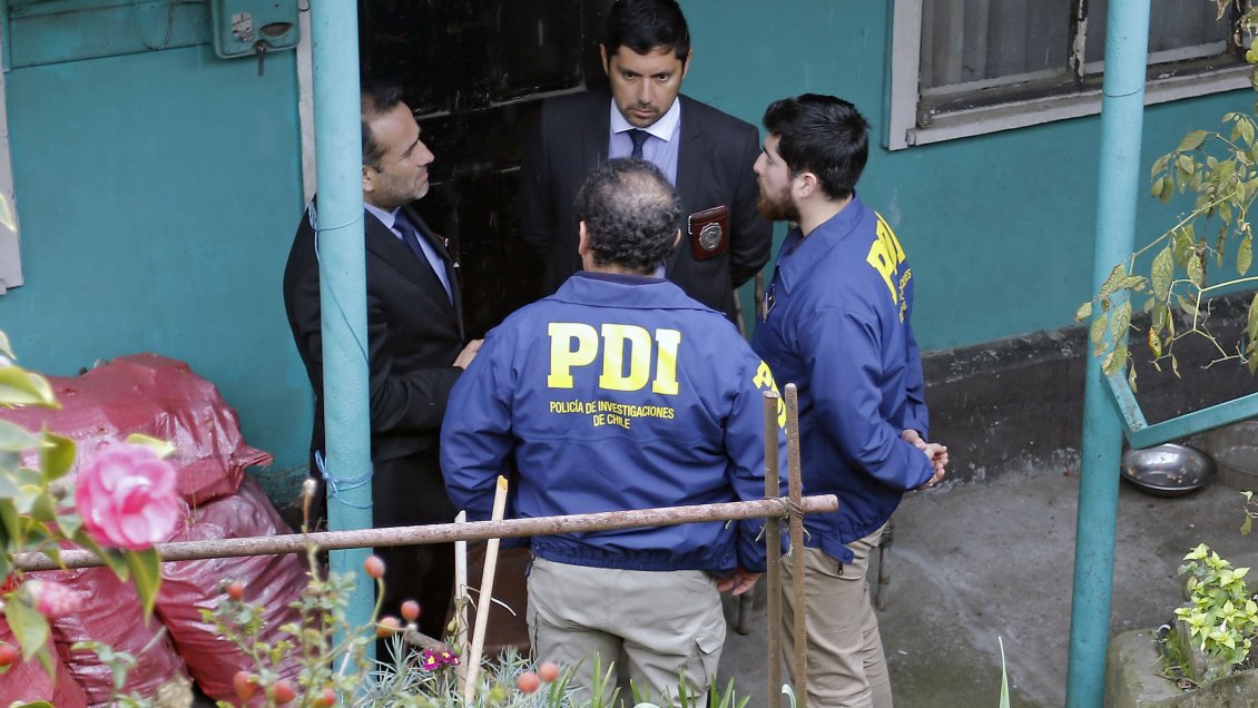 Policía investiga hallazgo de mujer descuartizada en Coronel