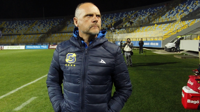 DT de Everton alabó a Colo Colo: Fue superior ante la U y en la Copa mostró su experiencia