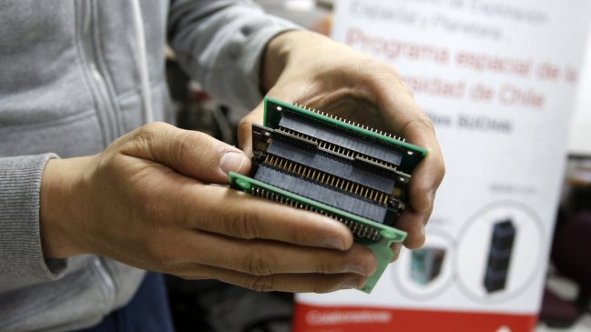 Congreso analizó lanzamiento de nanosatélites para observación espacial