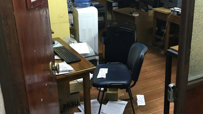 Delincuentes robaron 10 millones de pesos desde la Municipalidad de Hualañé