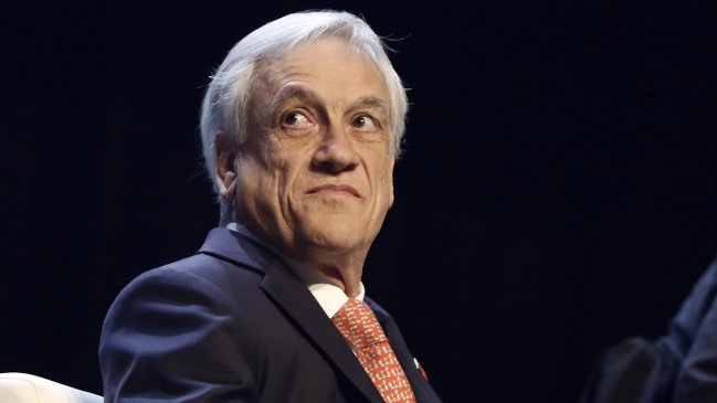 Piñera arremete contra una parte de la oposición: 