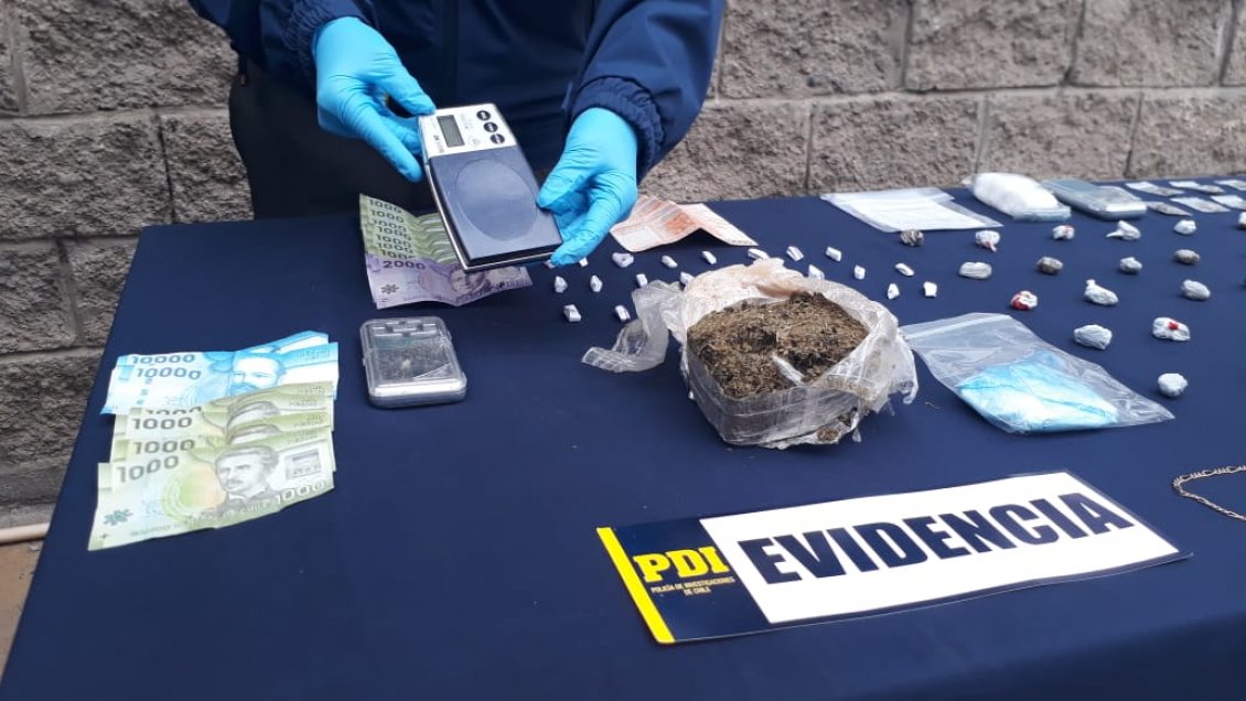 Mujer es detenida por tráfico de drogas en Rancagua