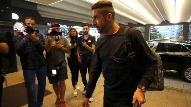 La columna de Aldo Schiappacasse: La gira en pijamas