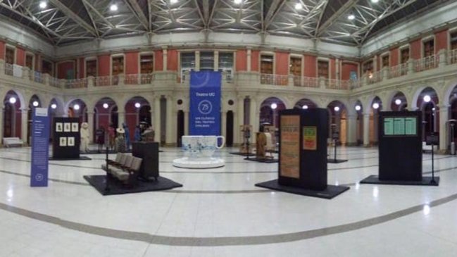 Teatro UC celebra 75 años con exposición histórica