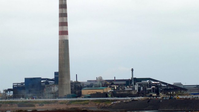Codelco Ventanas paralizó convertidores tras detectar altas emisiones de dióxido de azufre