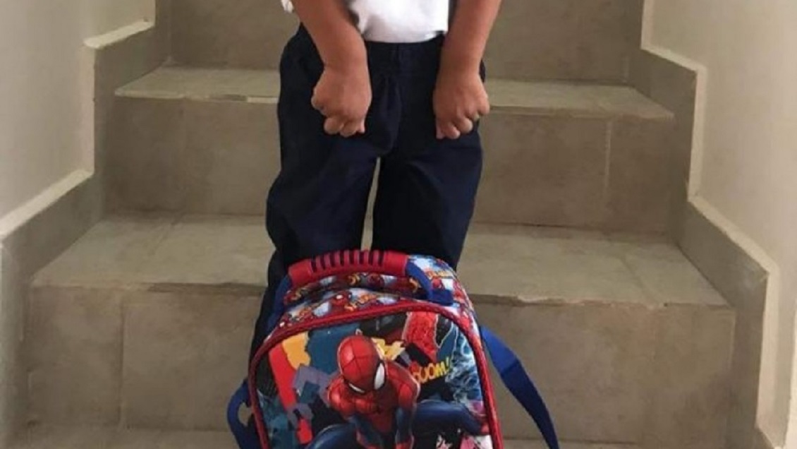 Abuela recogió del jardín a 