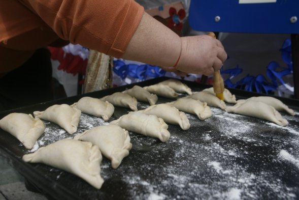 Municipio de Chillán lanza concurso para elegir la mejor empanada de la ciudad