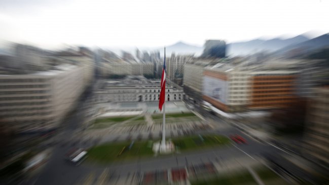Cómo izar la bandera en Fiestas Patrias