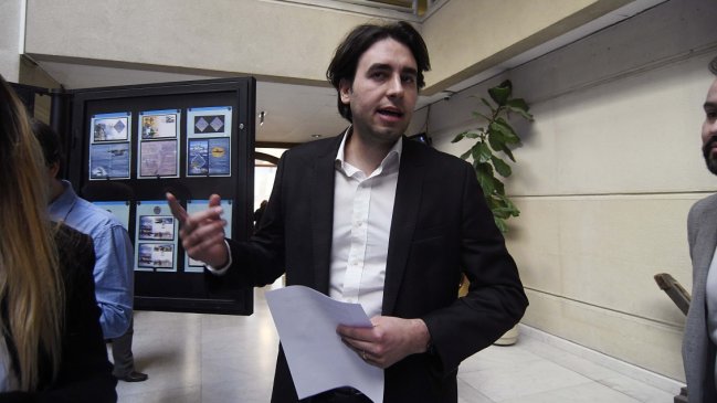 Diputado Mirosevic: Sectores con posiciones relativistas en DDHH deberían irse del FA