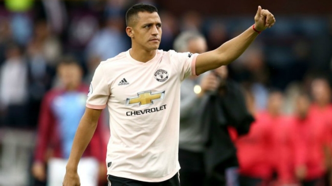 Alexis Sánchez está en Santiago y entrenó en 